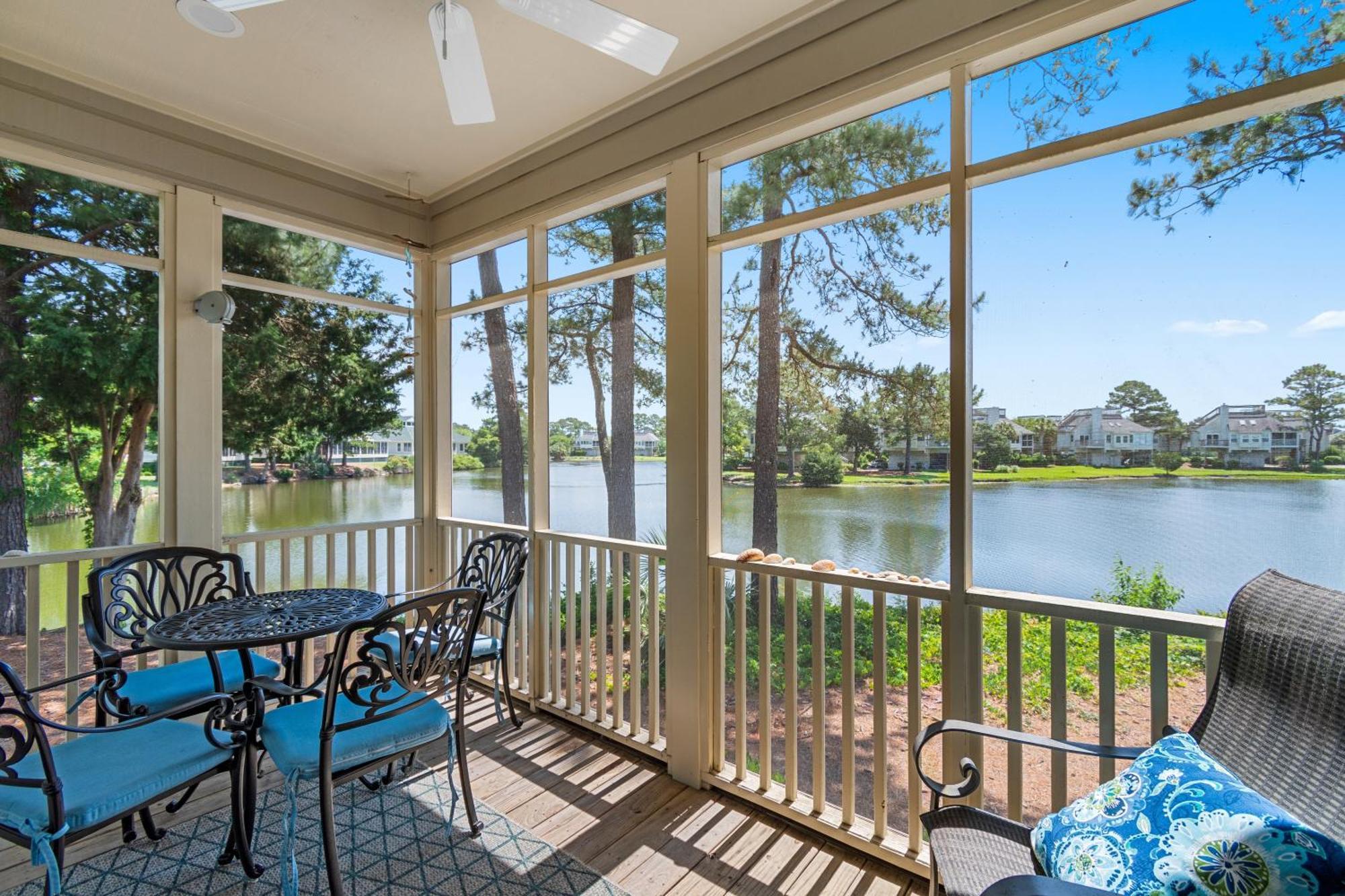 Litchfield Beach & Golf Resort Exteriör bild