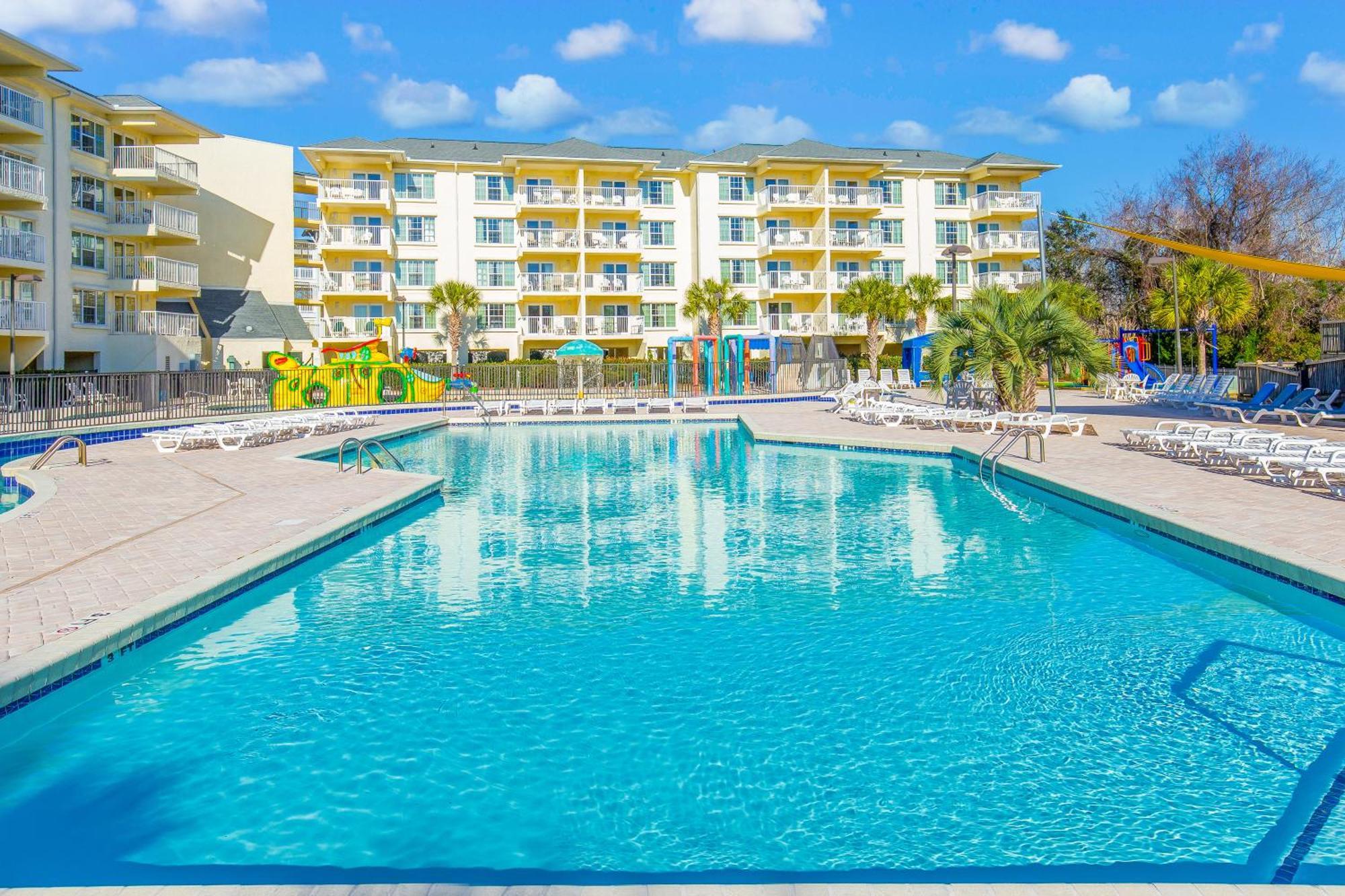 Litchfield Beach & Golf Resort Exteriör bild