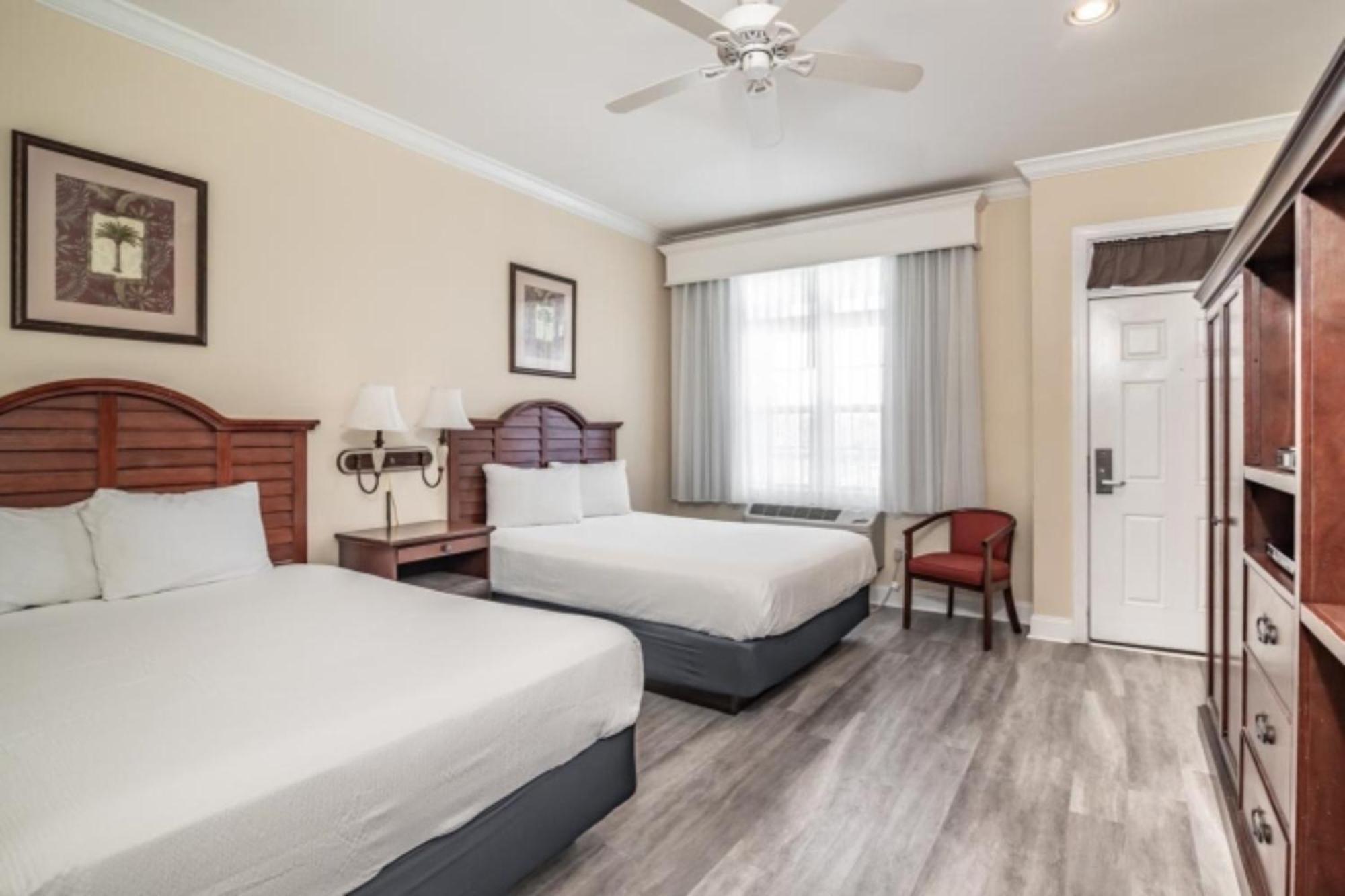 Litchfield Beach & Golf Resort Exteriör bild