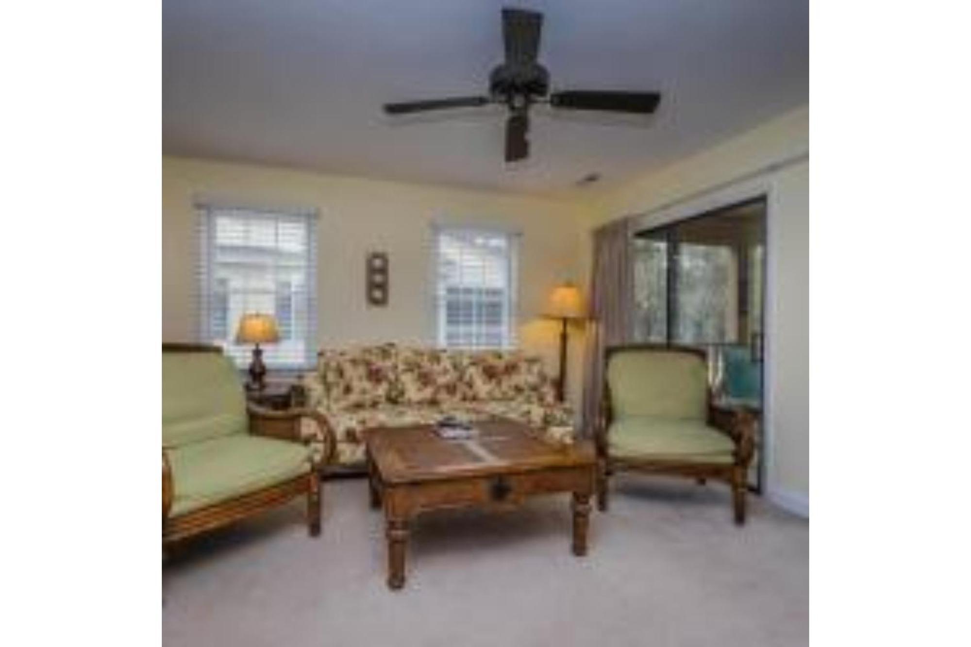 Litchfield Beach & Golf Resort Exteriör bild
