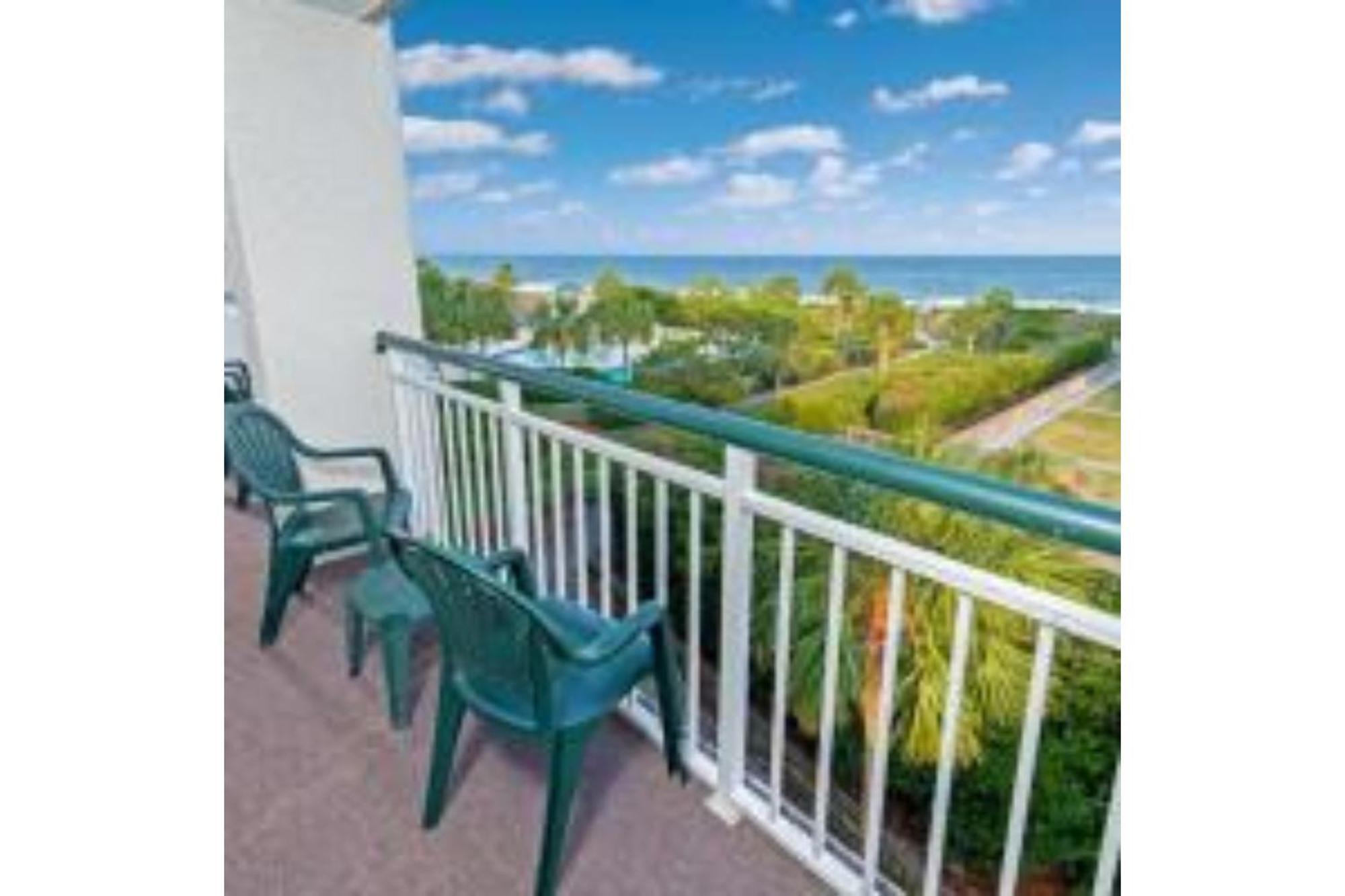 Litchfield Beach & Golf Resort Exteriör bild